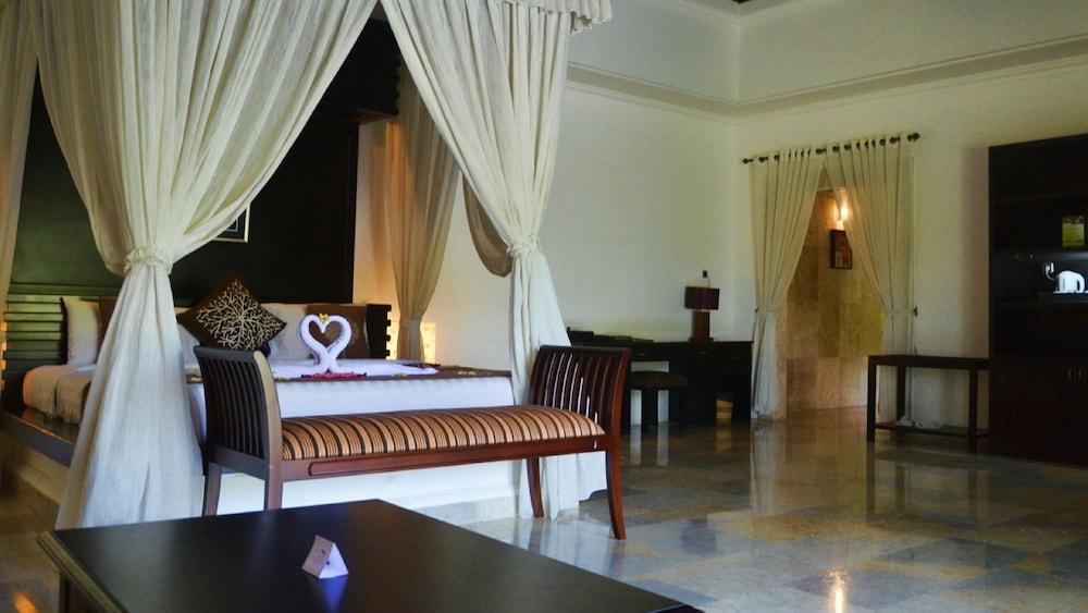 Hillstone Uluwatu Villa 웅아산 외부 사진