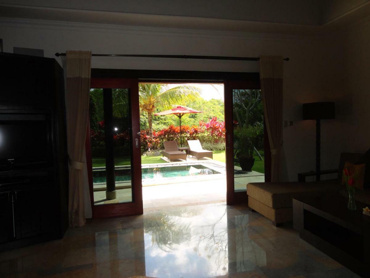 Hillstone Uluwatu Villa 웅아산 외부 사진
